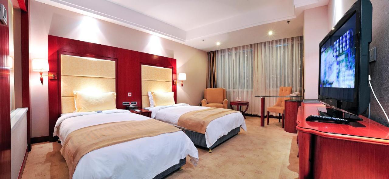 Uiles Hotel Хоххот Екстериор снимка