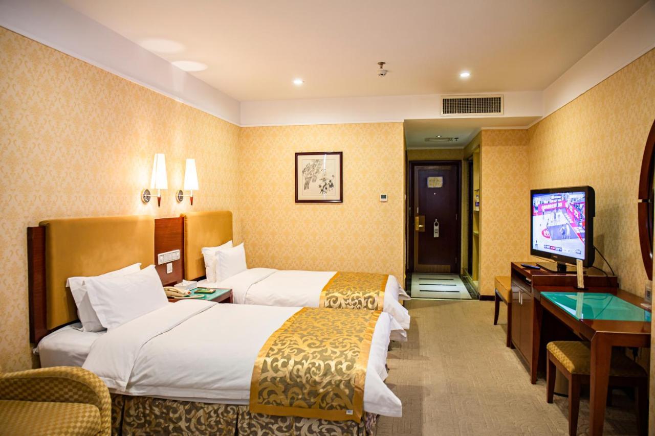 Uiles Hotel Хоххот Екстериор снимка