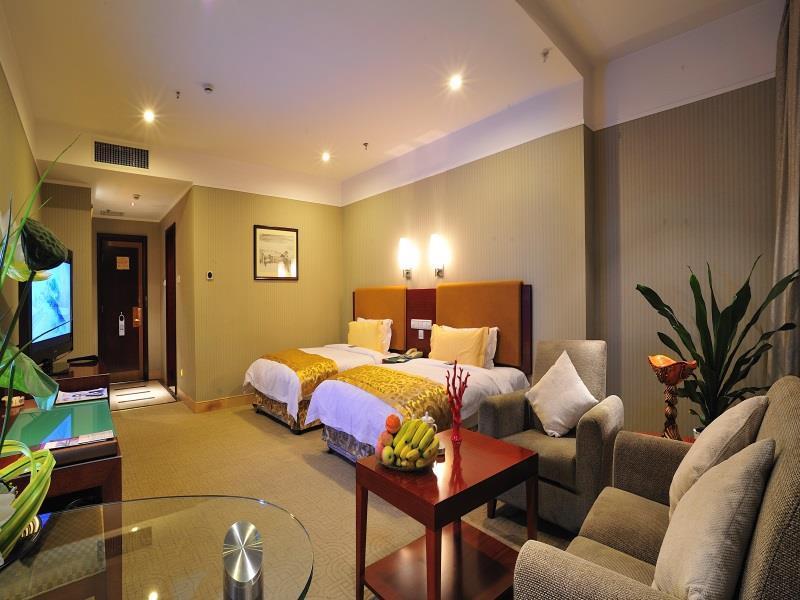 Uiles Hotel Хоххот Екстериор снимка