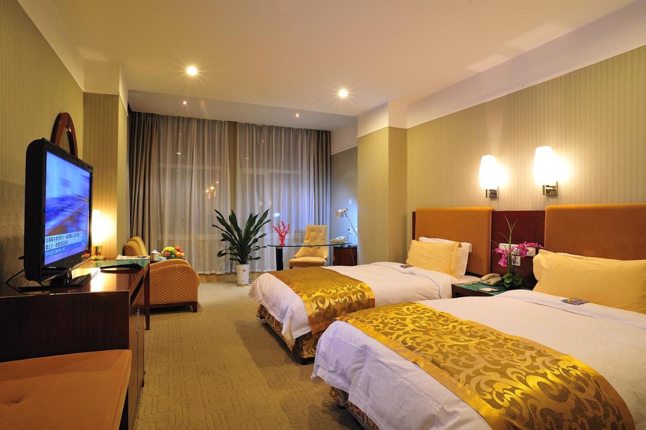 Uiles Hotel Хоххот Екстериор снимка